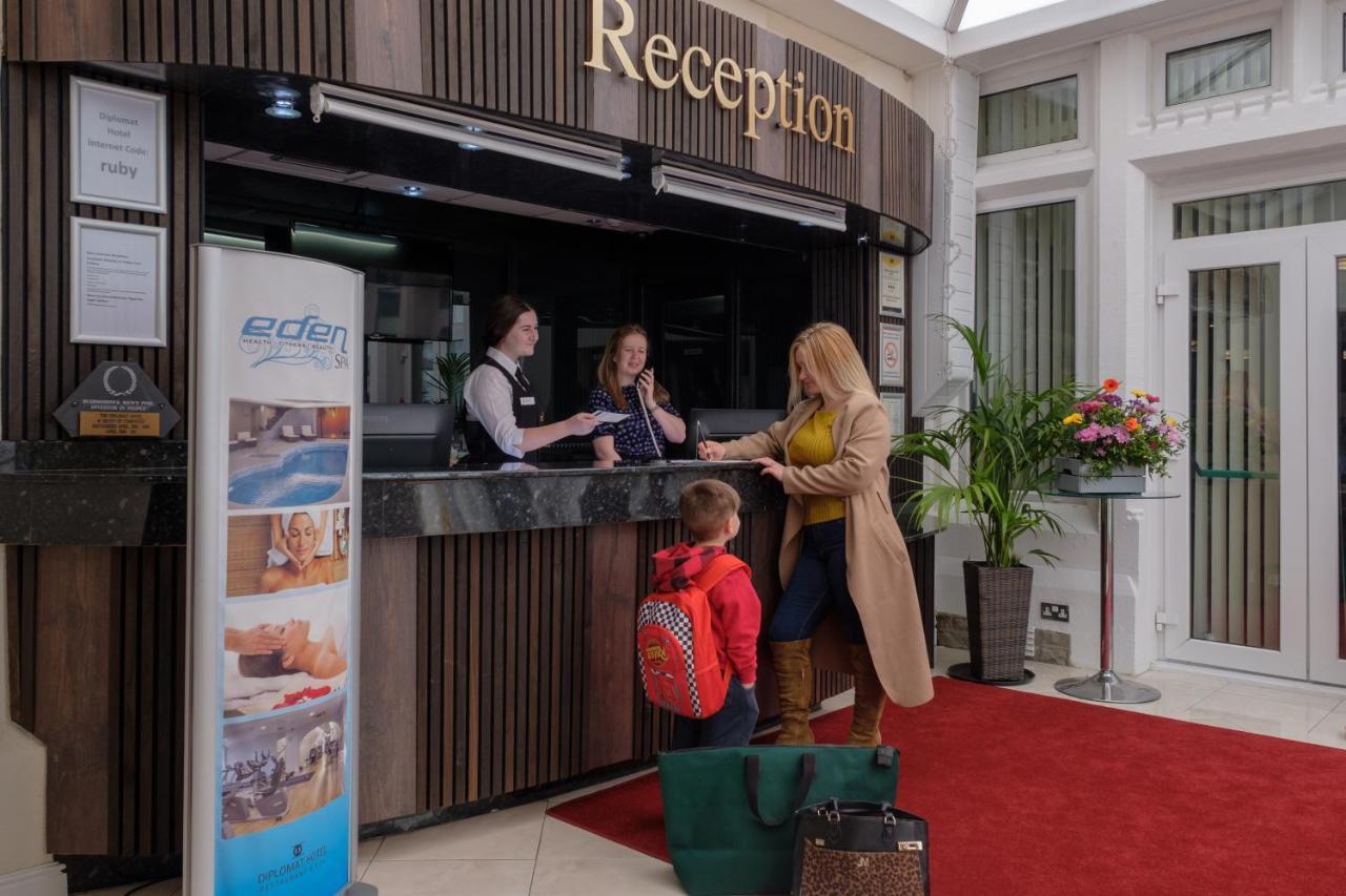 The Diplomat Hotel Restaurant & Spa Llanelli Dış mekan fotoğraf