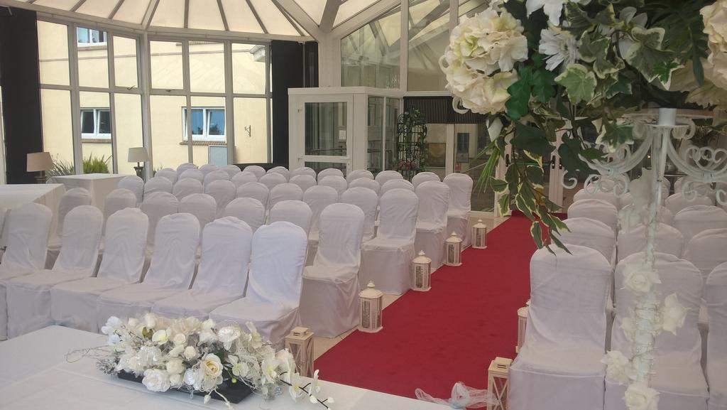 The Diplomat Hotel Restaurant & Spa Llanelli Dış mekan fotoğraf